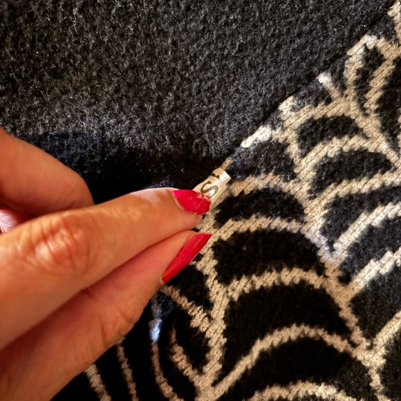 Unique Vintage Spider Web Cardigan - Picture 8 of 8